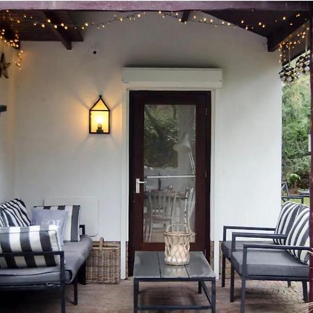 Magical Cottage In The Woods Baarn Extérieur photo