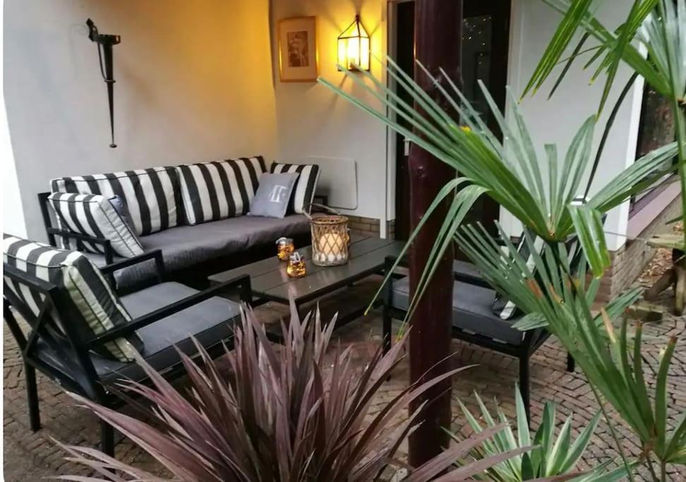 Magical Cottage In The Woods Baarn Extérieur photo