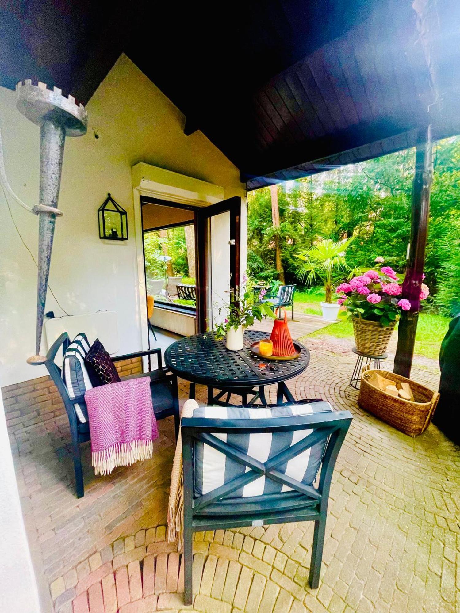 Magical Cottage In The Woods Baarn Extérieur photo